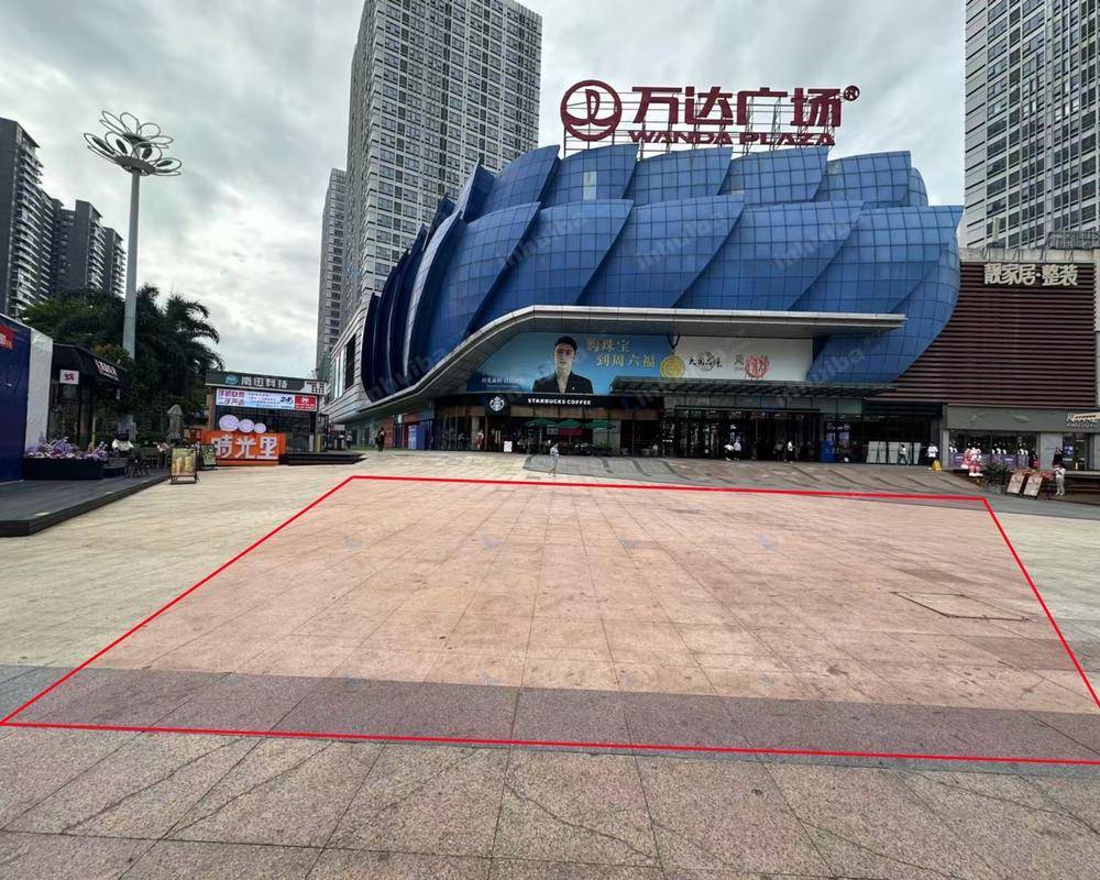 广州南沙万达广场 - 一层外广场