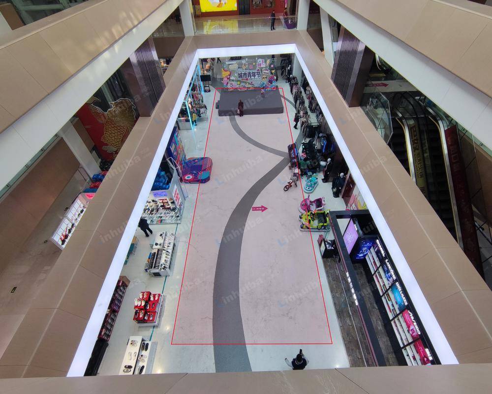 平顶山怡购城名门天街MALL - 一楼中庭